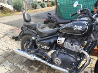 Royal Enfield Super Meteor 650