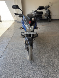Blue Bajaj Discover 125 ST