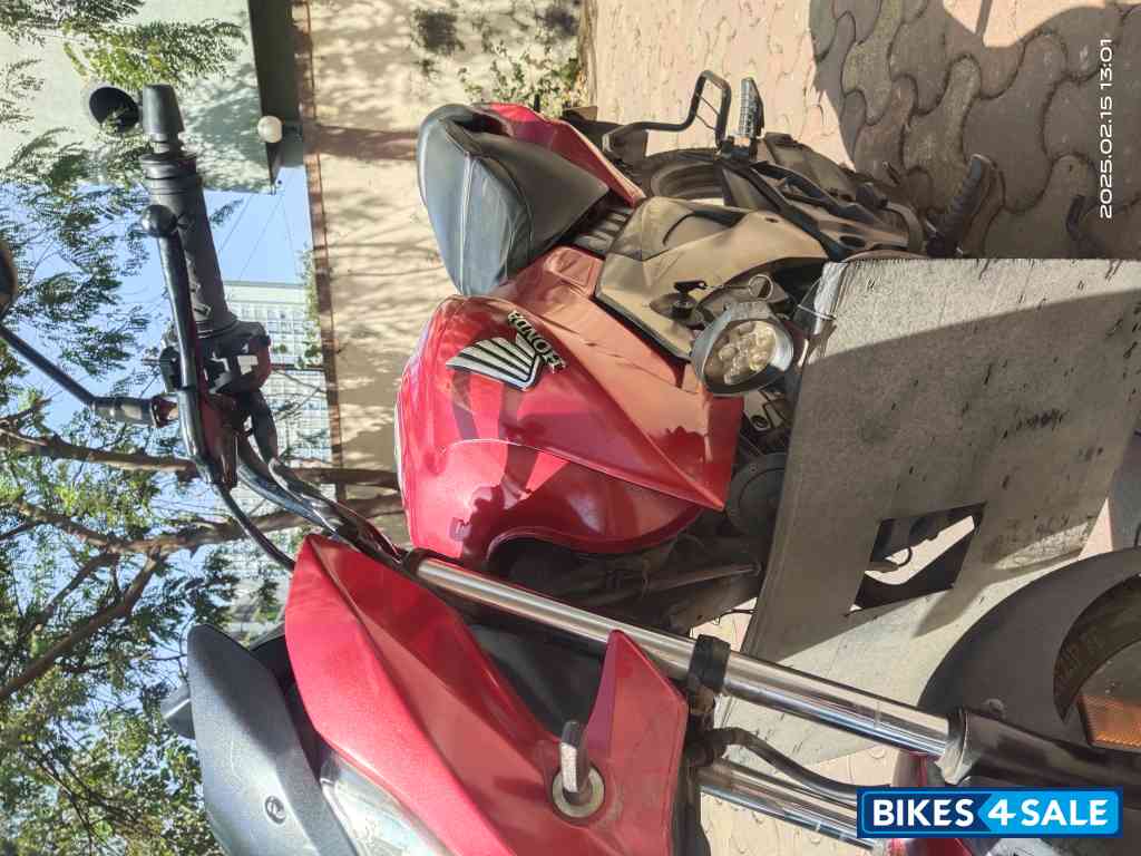 Red Honda CB Unicorn 160 Red Honda CB Unicorn 160