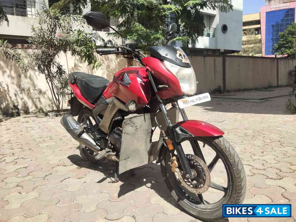 Red Honda CB Unicorn 160 Red Honda CB Unicorn 160