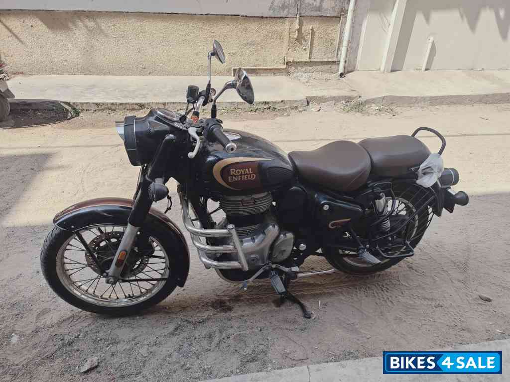 Royal Enfield Classic 350 Royal Enfield Classic 350