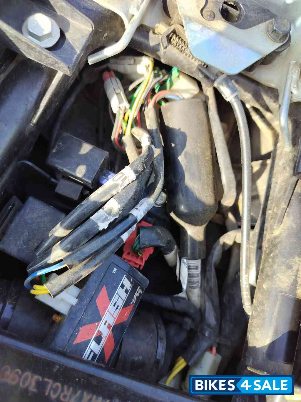 Charcoal Black Bajaj Dominar 400 ABS BS6 Charcoal Black Bajaj Dominar 400 ABS BS6