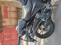 Black Honda CB200X