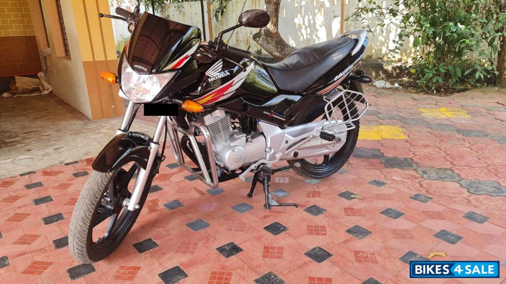 Black Honda Unicorn Black Honda Unicorn