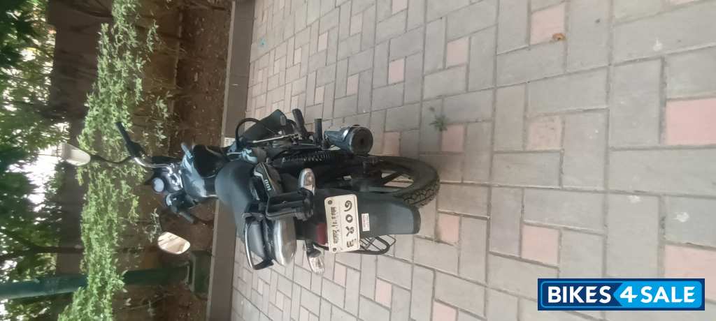 Bajaj Discover 100 Bajaj Discover 100