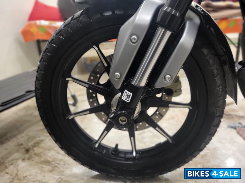 TVS Ronin SS TVS Ronin SS