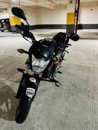 Black Suzuki Gixxer 150