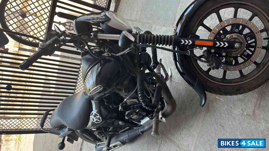 Bajaj Avenger Street 160 BS6