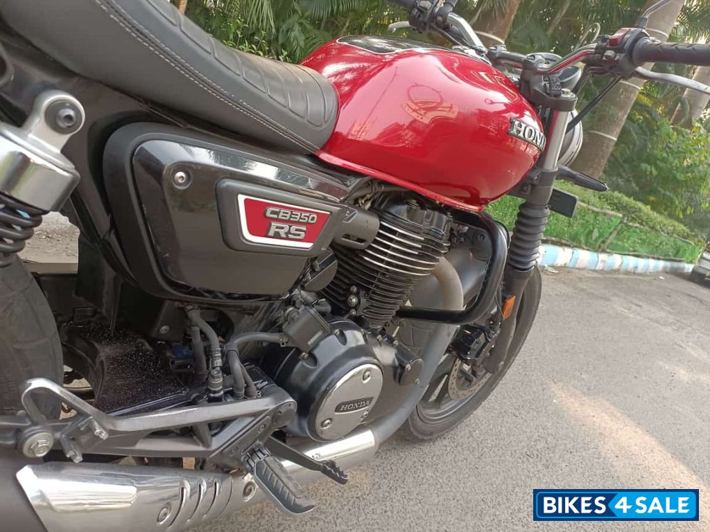 Reb Black Honda CB350RS New Hue Edition Reb Black Honda CB350RS New Hue Edition