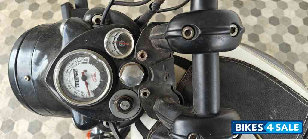 Royal Enfield Classic 350 Royal Enfield Classic 350