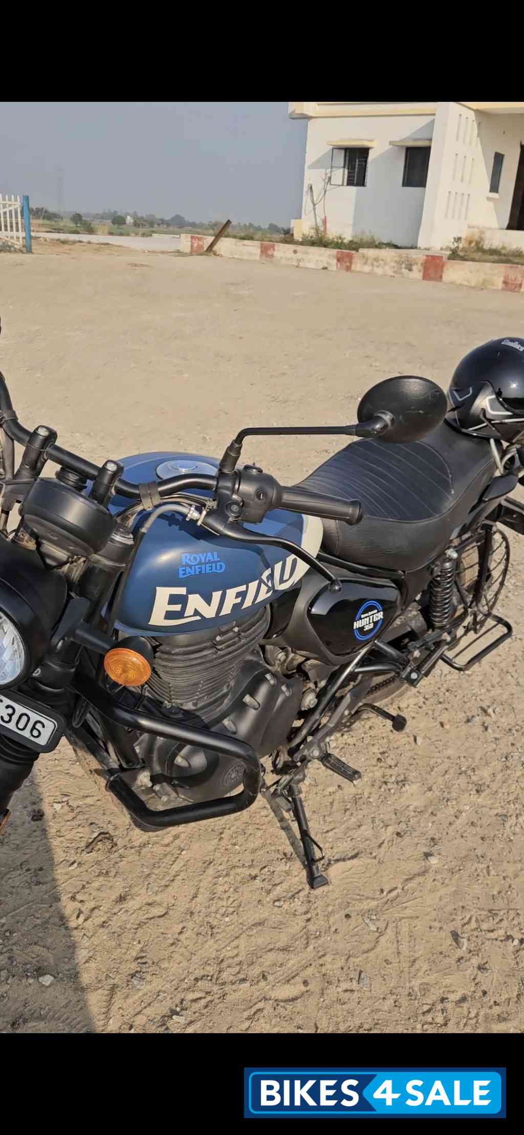 Rebel Blue Royal Enfield Hunter 350 Metro