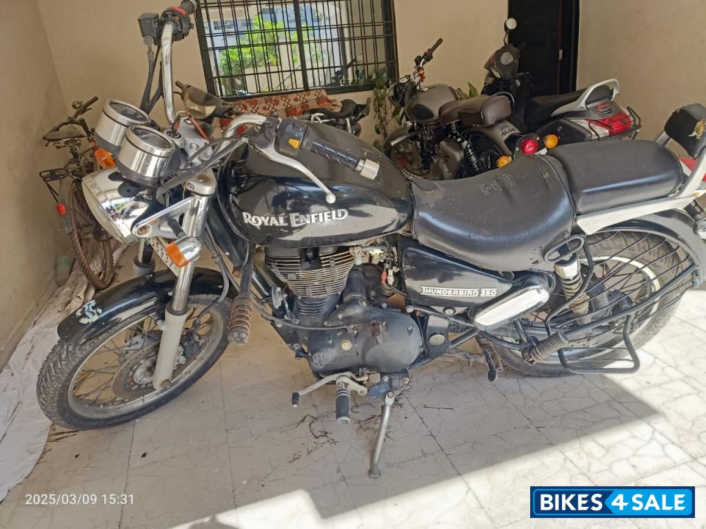 Flicker Royal Enfield Thunderbird TwinSpark 350 Flicker Royal Enfield Thunderbird TwinSpark 350