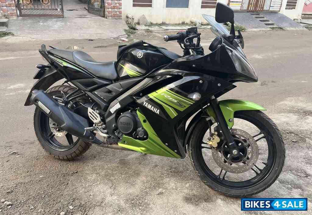 Yamaha YZF R15 S Yamaha YZF R15 S
