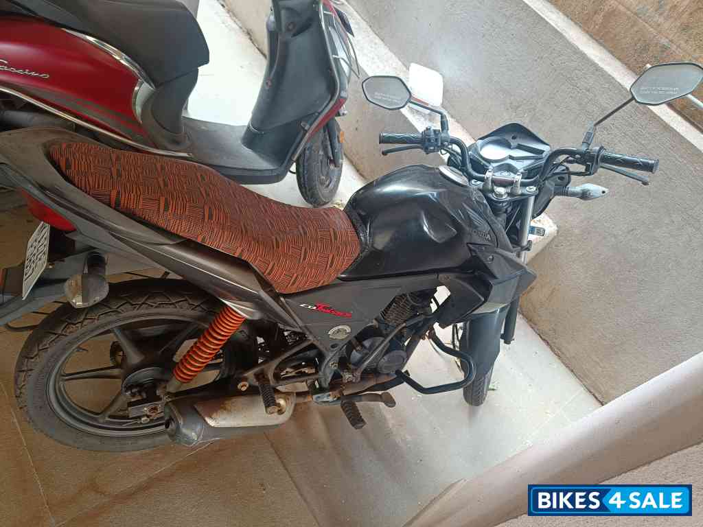 Black Honda CB Twister Black Honda CB Twister