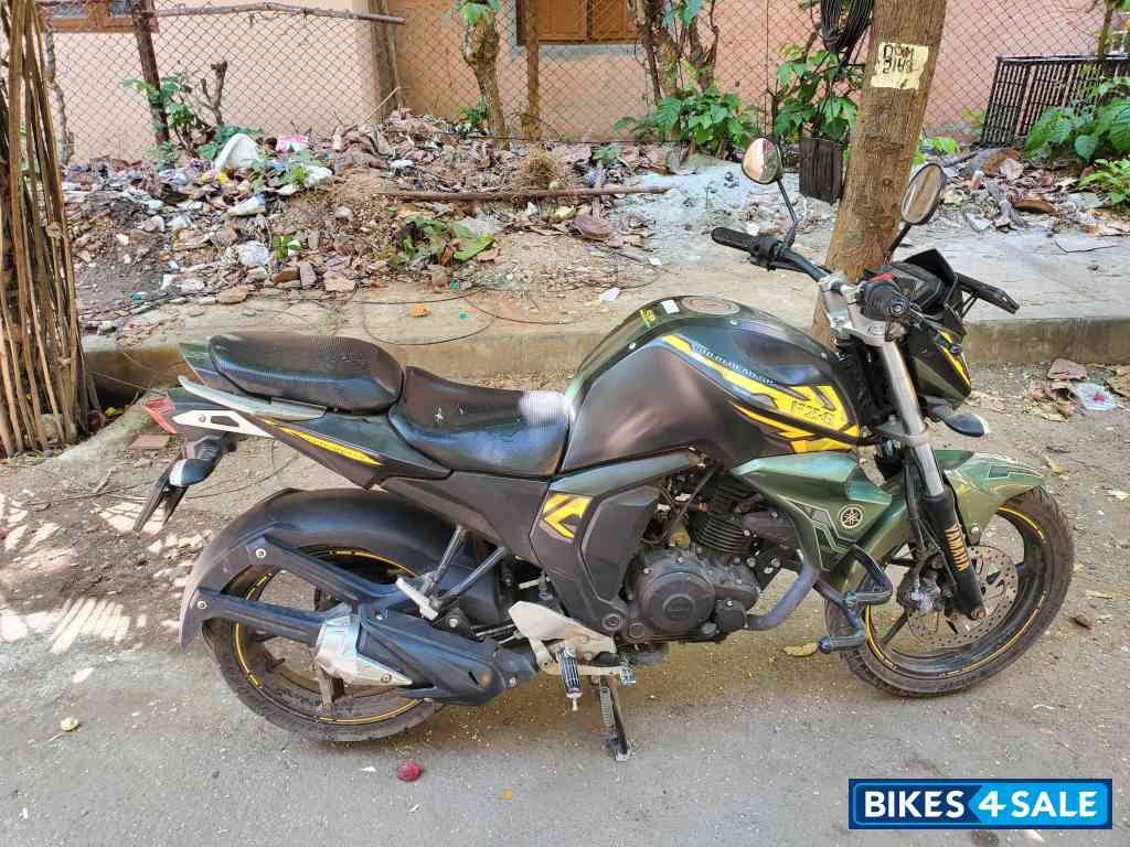 Yamaha FZ-S Yamaha FZ-S