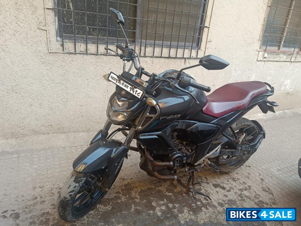 Yamaha FZ-S FI V3 Yamaha FZ-S FI V3