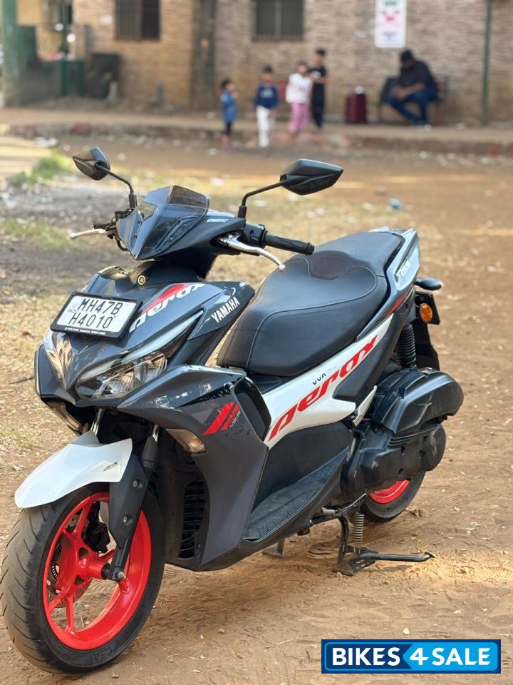 Grey With White Yamaha Aerox 155 Version S Grey With White Yamaha Aerox 155 Version S