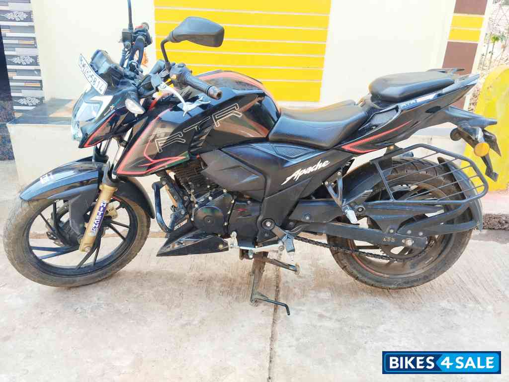 Red Black TVS Apache RTR 200 4V ABS Race Edition 2.0