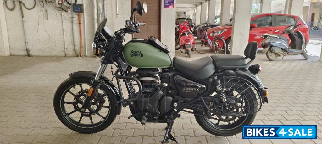 Matt Green Royal Enfield Meteor 350 Fireball Matt Green Royal Enfield Meteor 350 Fireball