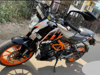 White KTM Duke 390