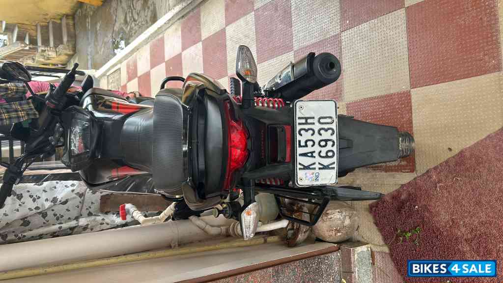 Pearl Siren Blue Honda SP125 Pearl Siren Blue Honda SP125