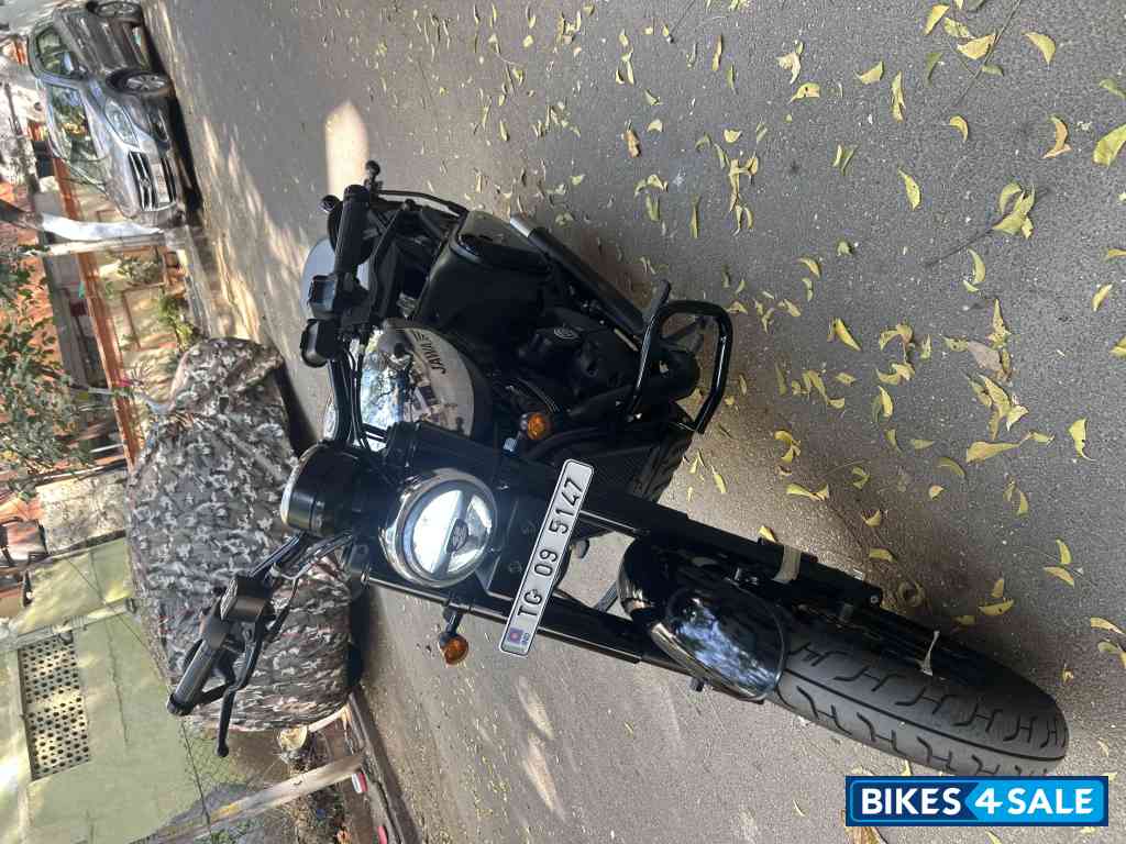 Jawa 42 Bobber Black Mirror Jawa 42 Bobber Black Mirror