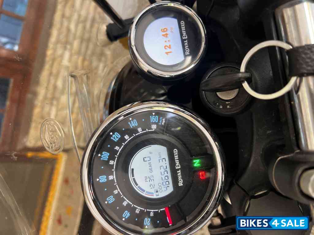 Royal Enfield Meteor 350 Supernova
