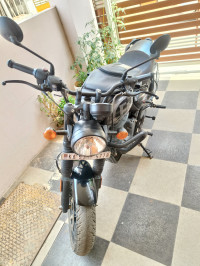 Royal Enfield Hunter 350 Metro