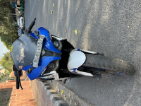 Blue/white Bajaj Pulsar RS 200