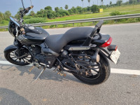 Black Bajaj Avenger Street 160