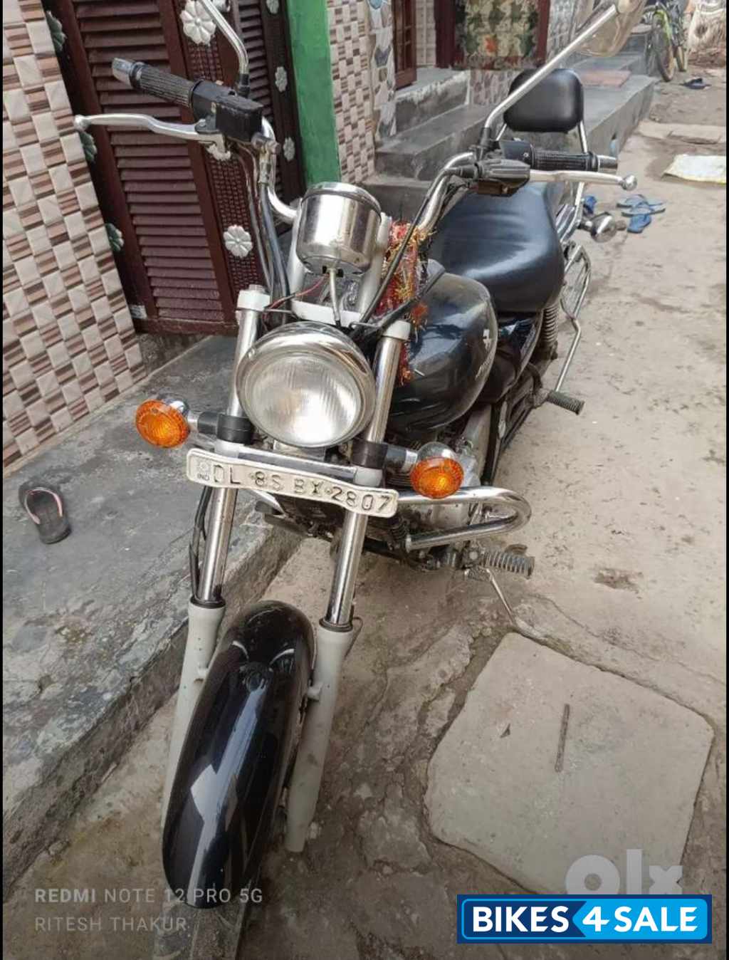 Bajaj Avenger 220 DTS-i