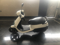 Porcelain White Ola S1 Air