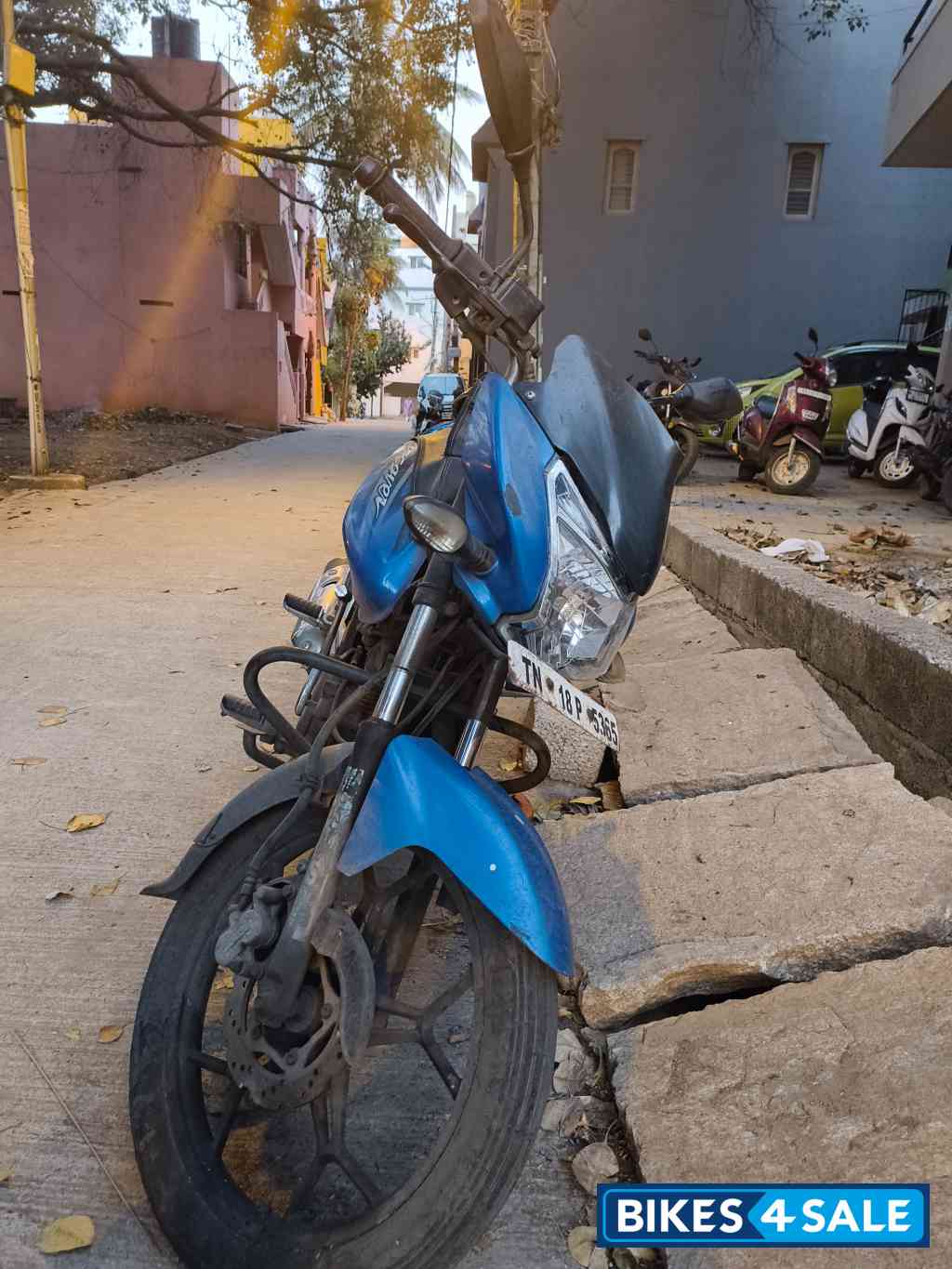Bajaj Discover 125 ST Bajaj Discover 125 ST