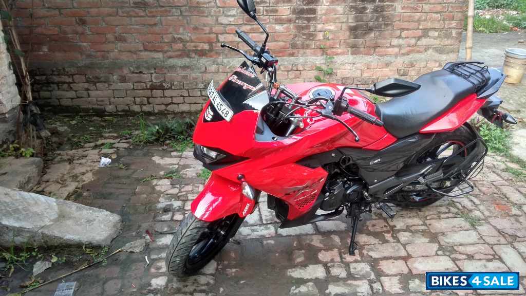 Hero Xtreme 200S Hero Xtreme 200S