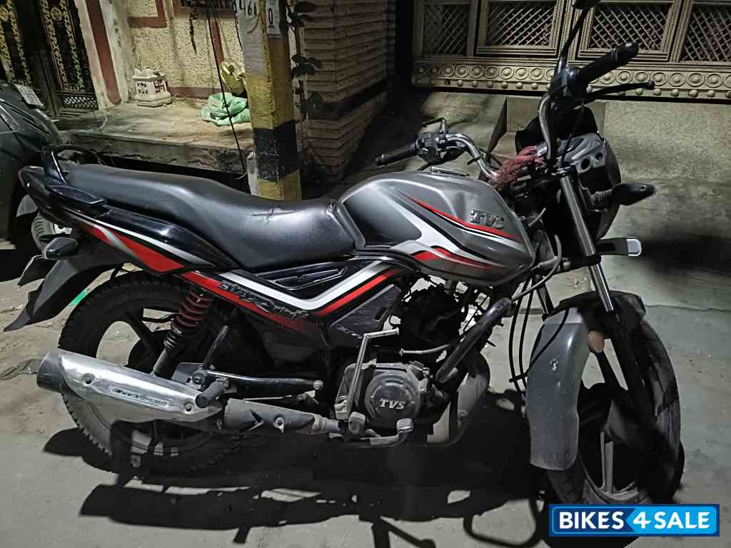 T.grey+blk TVS Star City Plus BS VI
