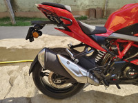Red TVS Apache RR 310 2024