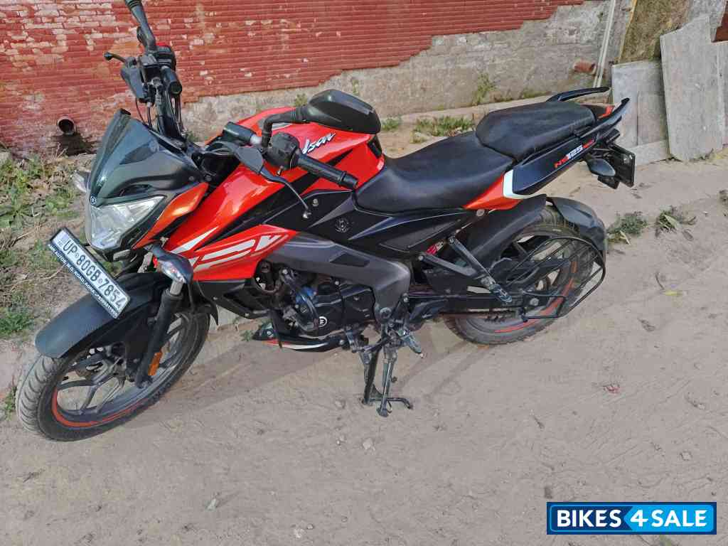 Bajaj Pulsar NS 125