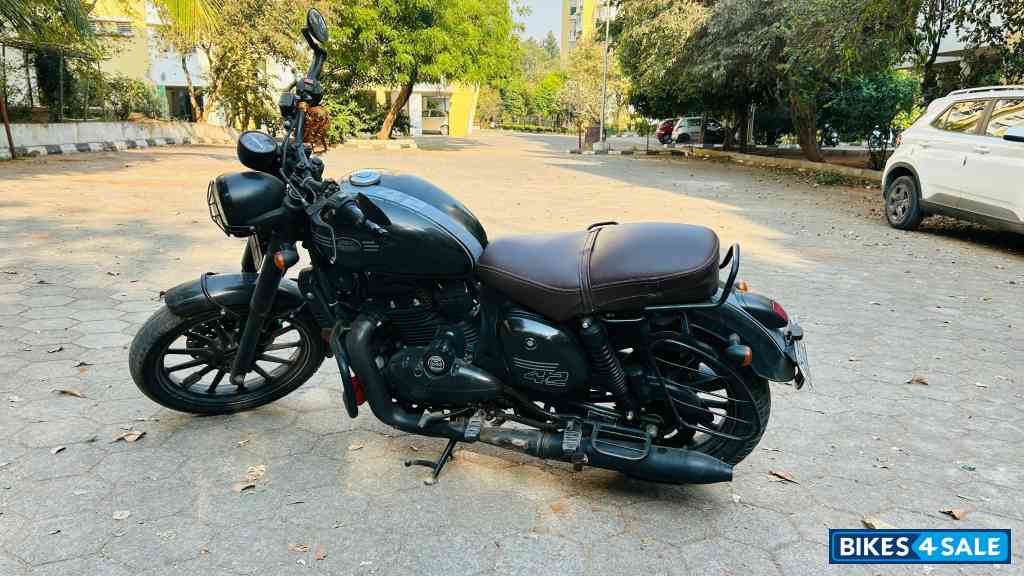 Black Jawa 42 Dual Channel ABS AllStar Black Black Jawa 42 Dual Channel ABS AllStar Black