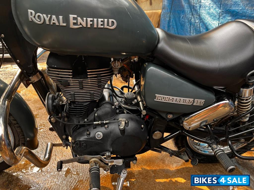 Asphalt Royal Enfield Thunderbird 350 Asphalt Royal Enfield Thunderbird 350