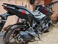 Matte Black Hero Xtreme 160R 4V 2024