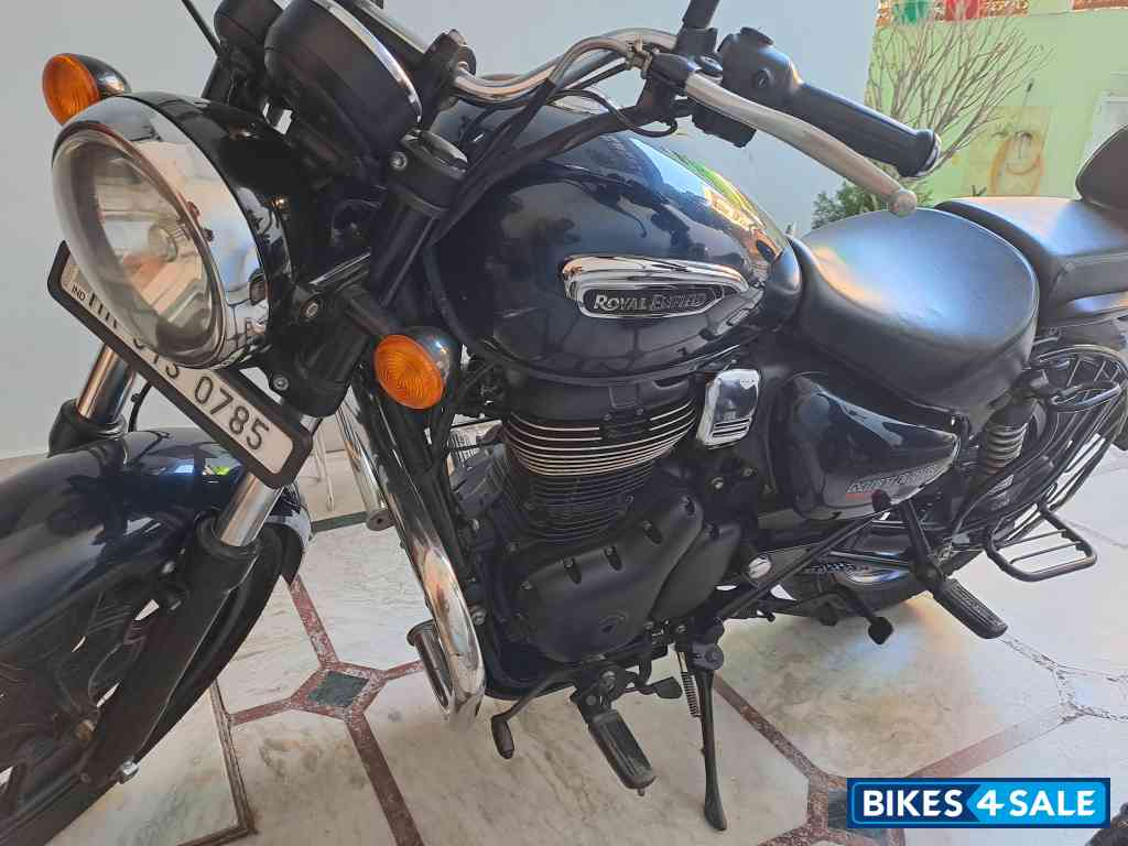 Royal Enfield Meteor 350 Stellar Royal Enfield Meteor 350 Stellar