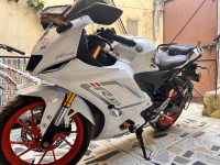 Yamaha R15 V4