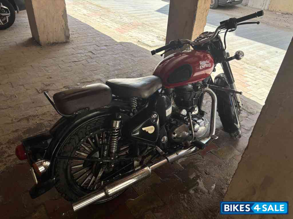 Royal Enfield Classic 350 Royal Enfield Classic 350