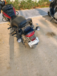 Bajaj Avenger 220 DTS-i