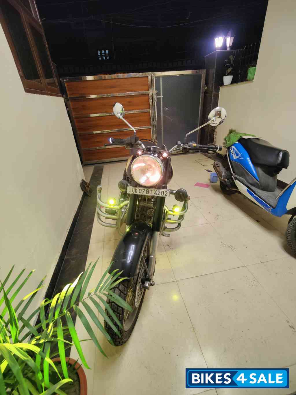 Royal Enfield Classic 350 Royal Enfield Classic 350