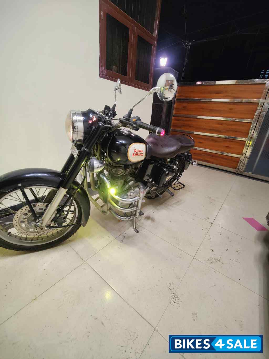 Royal Enfield Classic 350 Royal Enfield Classic 350