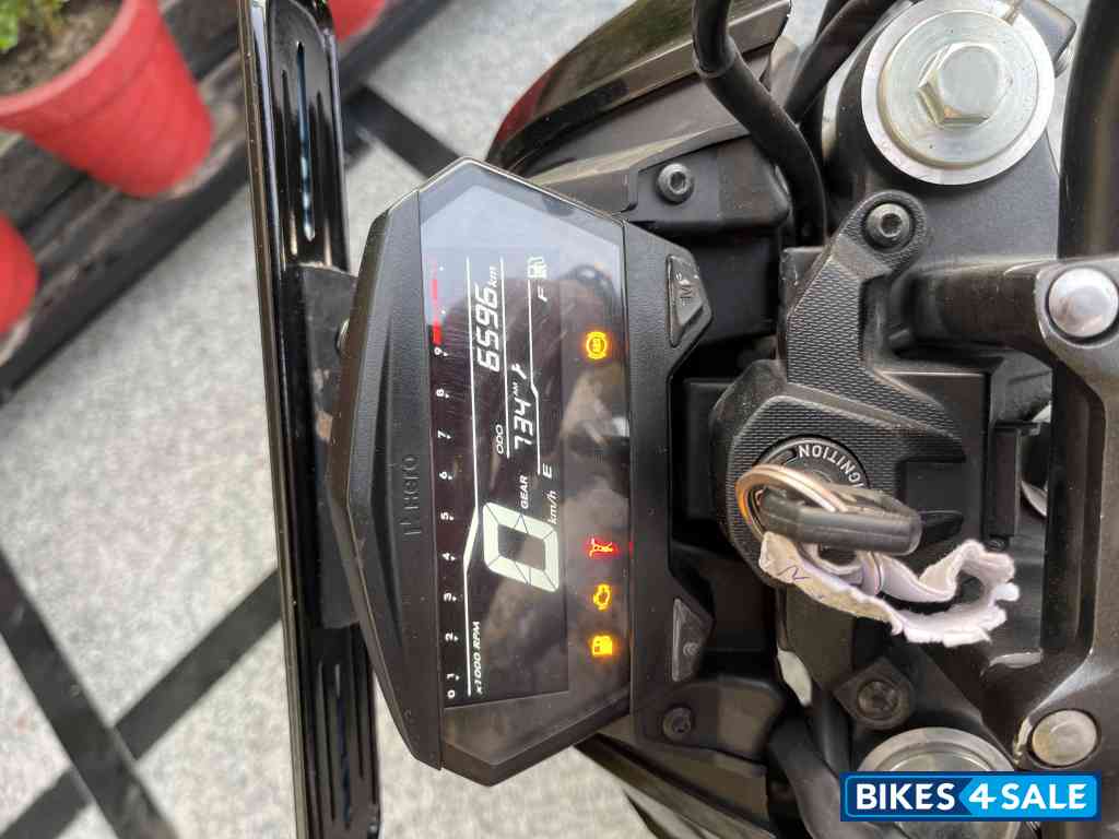 Black Hero Xtreme 125R Black Hero Xtreme 125R