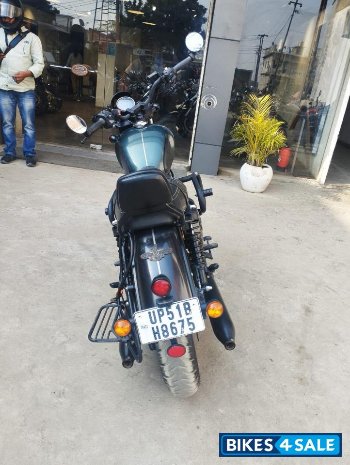 Yezdi Roadster Dark Yezdi Roadster Dark