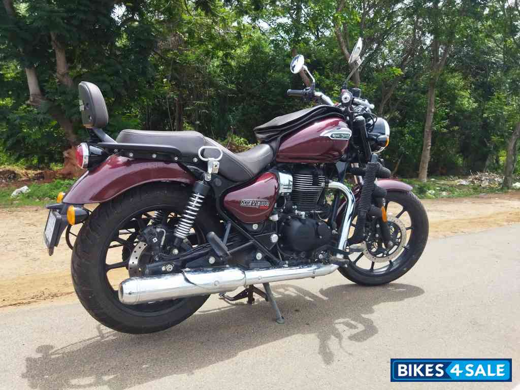 Royal Red Royal Enfield Meteor 350 Stellar Royal Red Royal Enfield Meteor 350 Stellar
