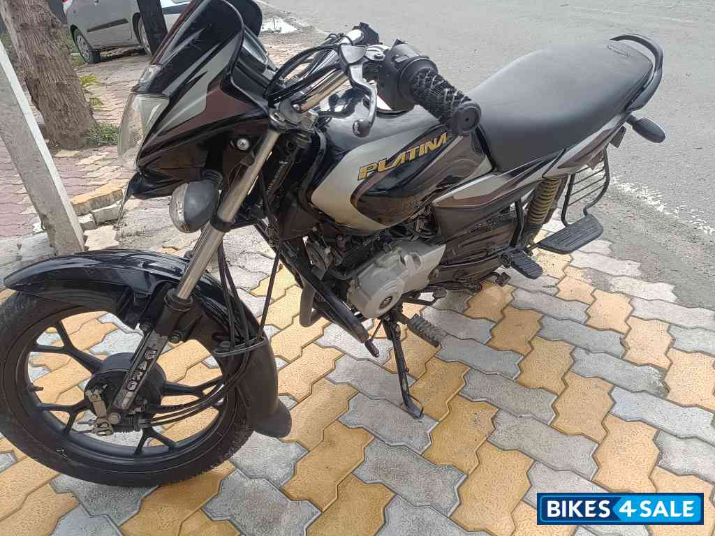 Ebony Black Bajaj Platina 110 Ebony Black Bajaj Platina 110